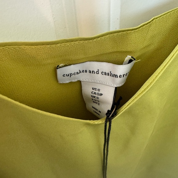 Green Camisole top from cupcake and cashmere size small. Brand new with tag - Picture 4 of 5